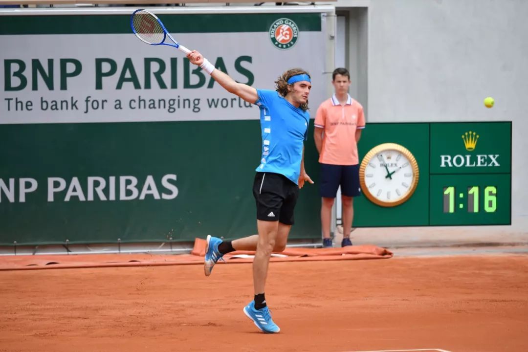 而这位前 而这位前